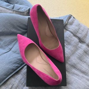 Pink heels!